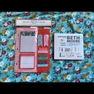 Mini binder sticky’s and Beth Moore volume 2 audio
